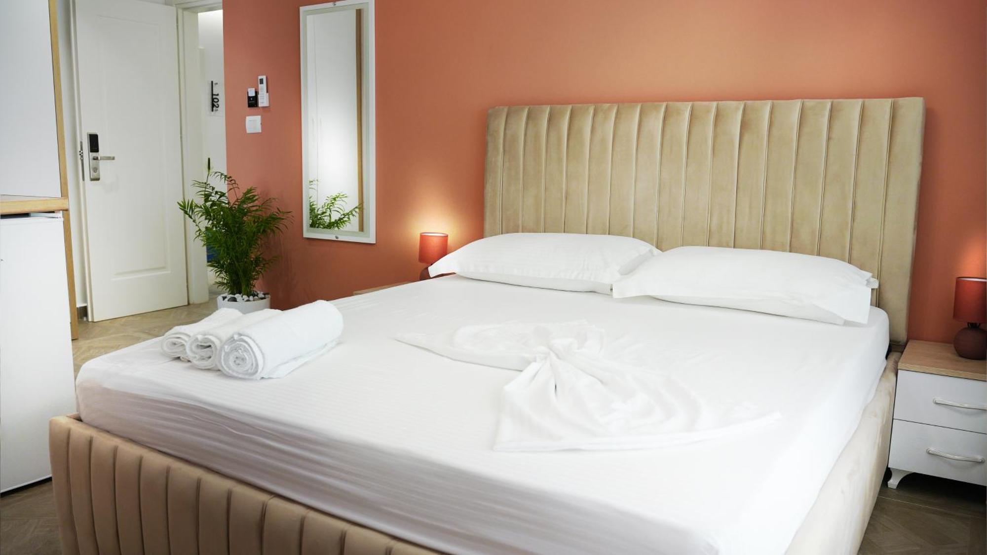 Hotel Luris Голем Экстерьер фото